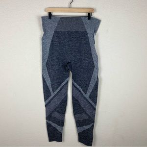 Livi Lane Bryant athletic line NWT leggings